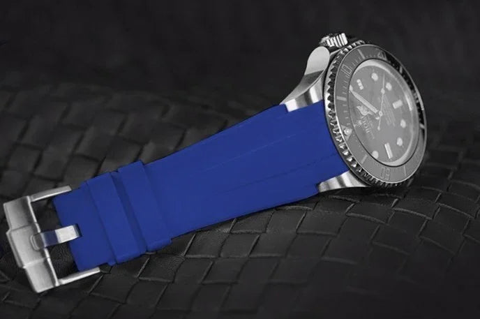 RubberB M207 strap Blue with buckle for DSSD 126660 - detail