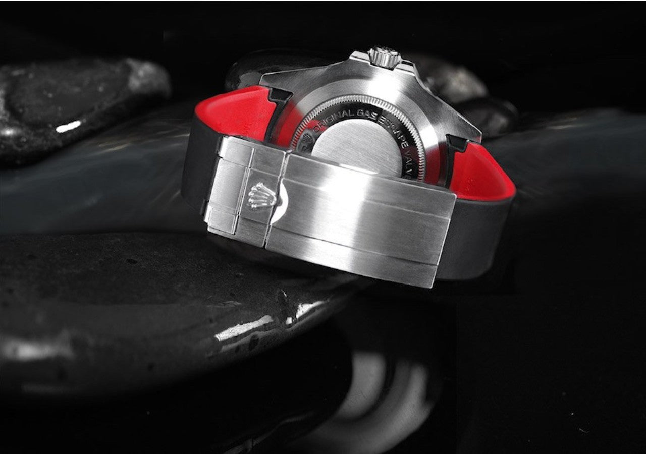 Rubber B strap M112 Black/Red