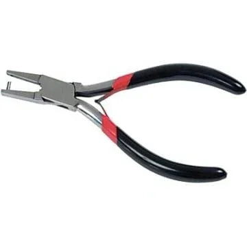 Plier for punching holes - watch accessory