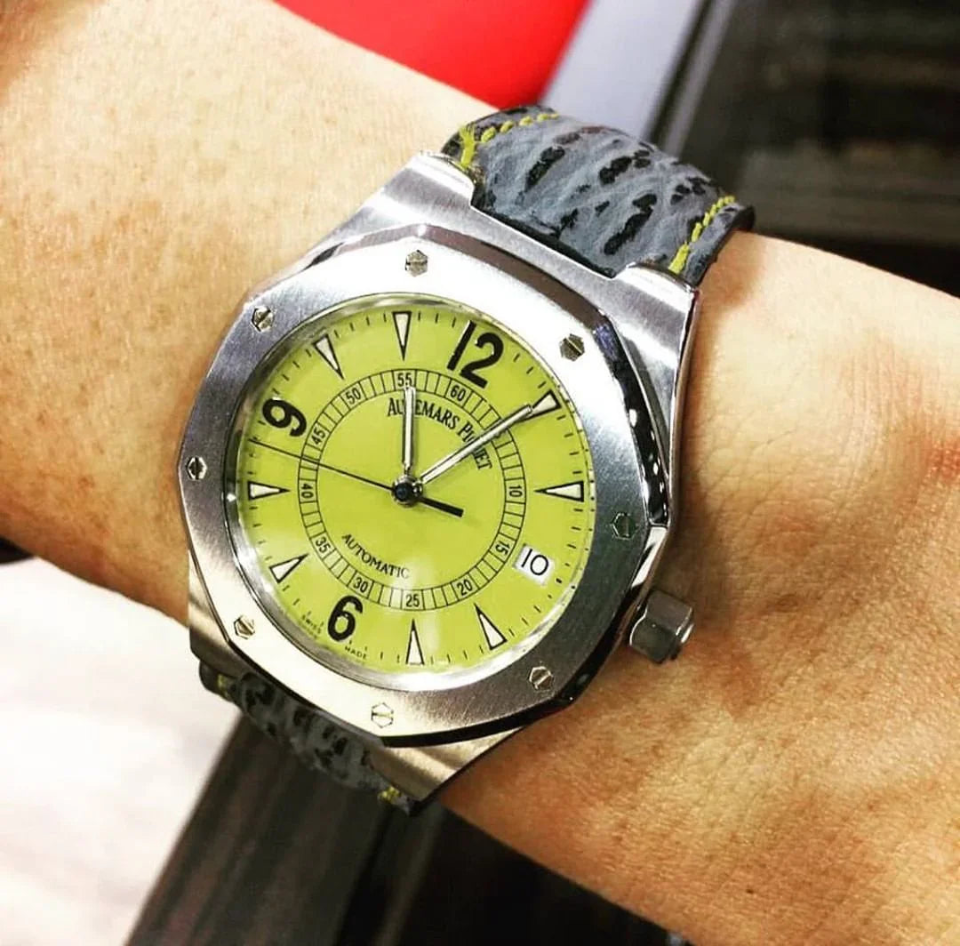 KronoKeeper - Alligator bespoke strap with inserts - view 6